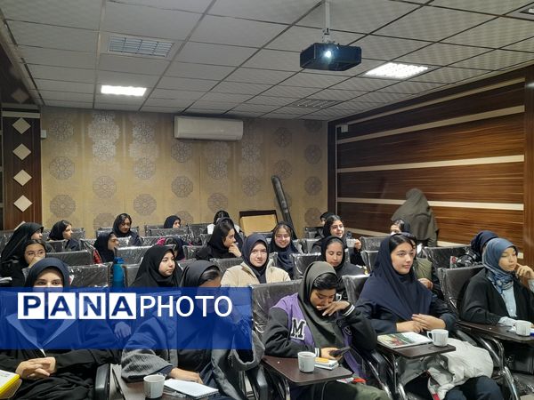 کارگاه توانمند‌سازی ویژه نمایندگان همیار مشاوران 