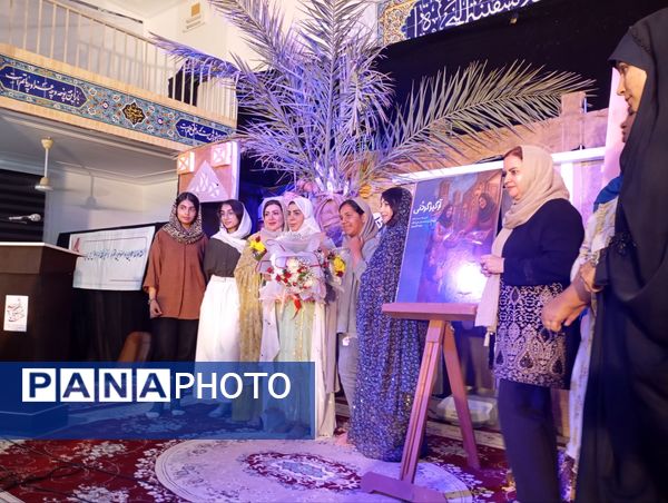 رونمایی از کتاب «ارگیز گردنی» در شمیل بندرعباس