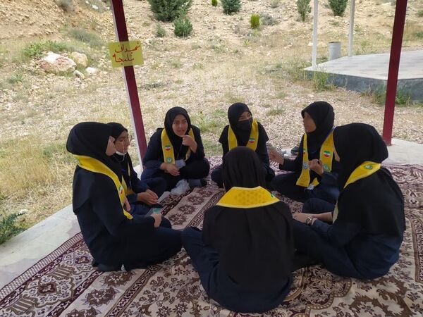 اردوی مهارتی تشکیلاتی پیشتازان دختر مقطع متوسطه اول ناحیه سه شیراز 