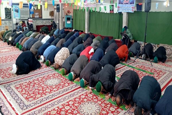 اقامه نماز جماعت ظهر و عصر در روز ۲۲بهمن  شهر بار نیشابور