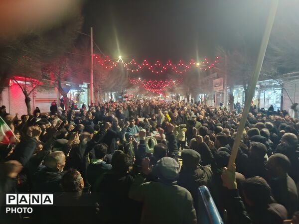 حماسه سازی مردم ولایت مدار چادگان 