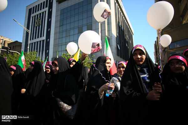 رزمایش «دختران جان فدای ایران»