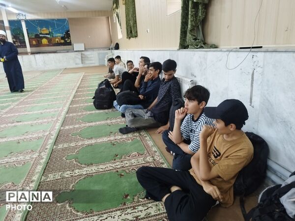 سفر به سوی نور؛ تجدید میثاق در پناه معصومین در اردوگاه شهید رجایی