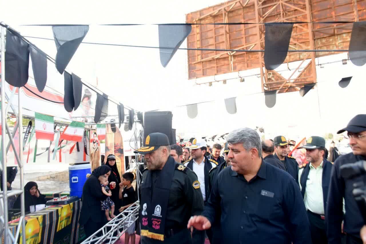 بازدید فرمانده انتظامی استان البرز از موکب عاشقان امام شهید شهرستان ساوجبلاغ