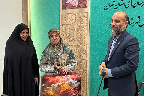  جلسه شورای پرورشی‌ و آیین قدردانی از زحمات کارشناسان پرورشی آموزش و پرورش اسلامشهر