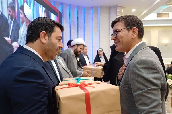 آئین تجلیل از معماران خشت اول ورامین 