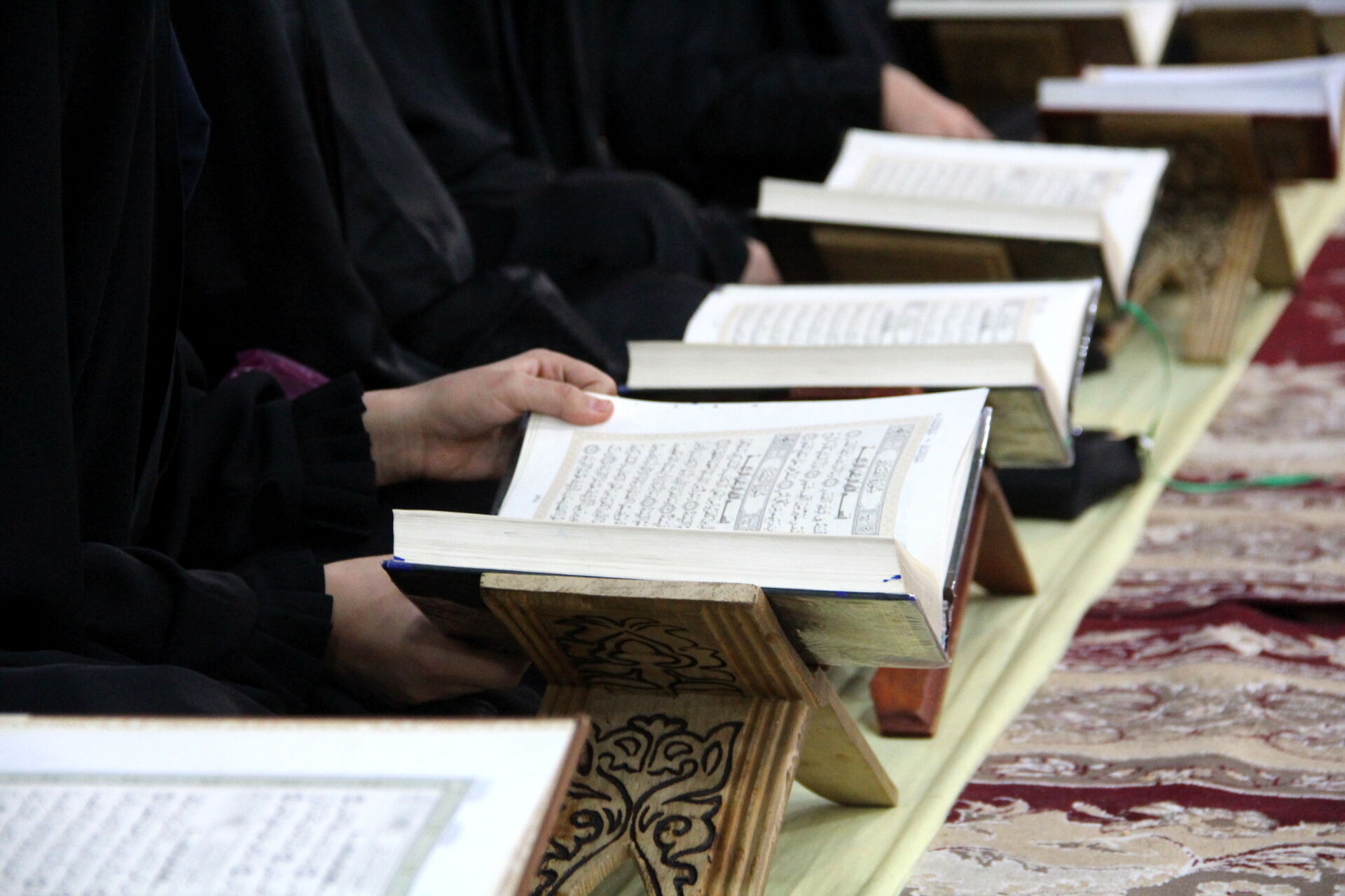 برگزاری بزرگترین محفل انس با قرآن دانش آموزی در ناحیه یک شهرری