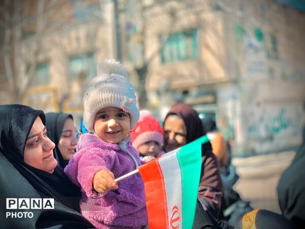 مردم گالیکش کفن پوش به میدان آمدند