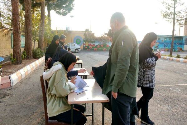  طرح دیدار با معلمان در دبیرستان شهید مجید دهنوی