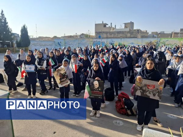  یادواره شهدای مقاومت در دبیرستان بهار آزادی فلاورجان