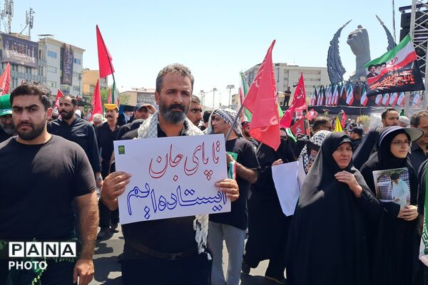 تهران؛ روایت بدرقه باشکوه یک ملت