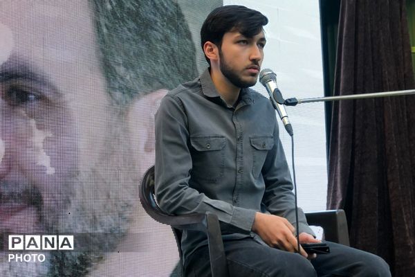 حکایتِ حاج مصطفی ریحان‌صفت