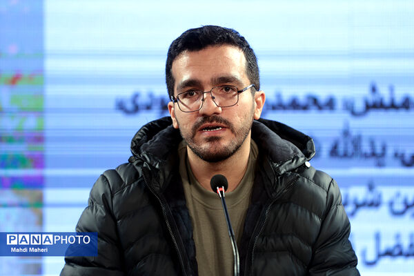 نشست نقد و بررسی فیلم «کوچ» در چهل و چهارمین جشنواره ملی فیلم فجر