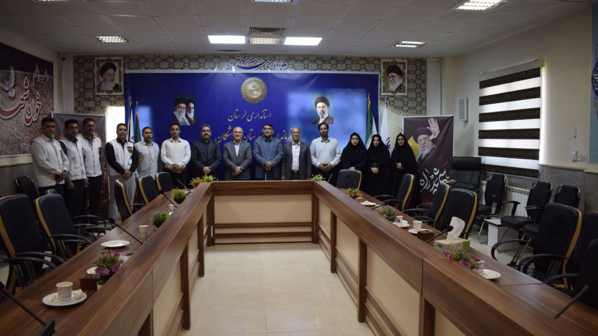 دیدار مدیر و کارکنان اداره بهزیستی رومشکان با فرماندار و امام جمعه