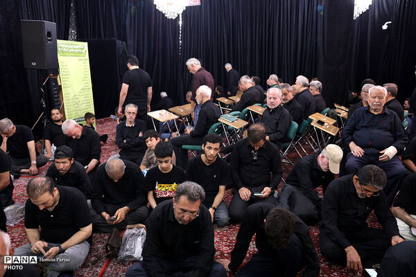مراسم عزاداری ظهر تاسوعای حسینی در آستان امامزاده صالح(ع)