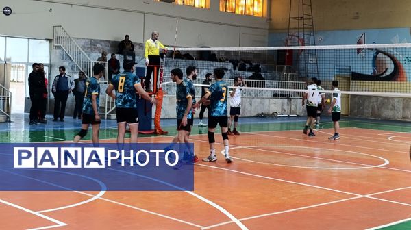 افتتاحیه مسابقات والیبال به‌مناسبت دهه مبارک فجر در نیشابور