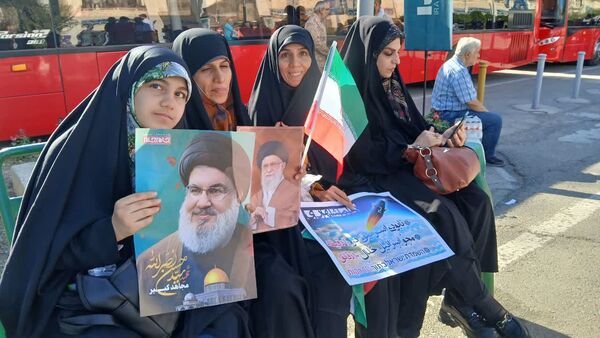 برگزاری نماز جمعه نصر به امامت رهبر معظم انقلاب اسلامی 