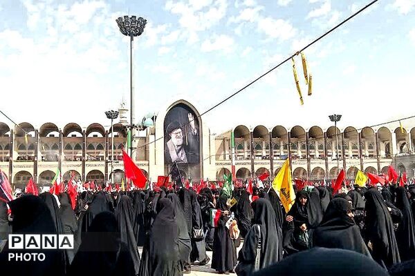 فریاد نسل نو در سوگ رهبر؛ مشقِ وفاداری در قابِ تشییع 
