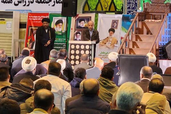 طنین انداز شدن اولین دعای ندبه در مصلی اسلامشهر