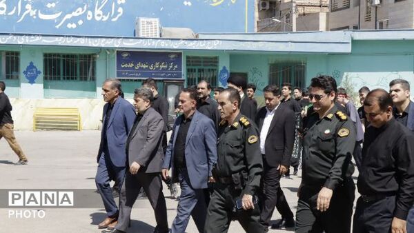 طنین نوای «احلی من العسل» در پاکدشت؛ تجدید میثاق دانش‌آموزان با نوجوان دشت کربلا