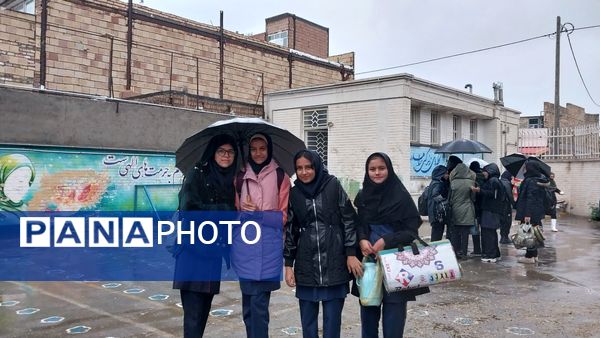 اولین بارش باران الهی در شهر زیبای  نیشابور 