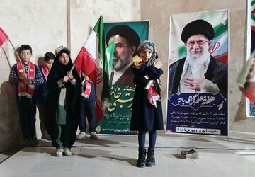 فرهنگیان اداره آموزش و پرورش ناحیه ۶ مشهد ،همگام با مدافعان کشور هستند 