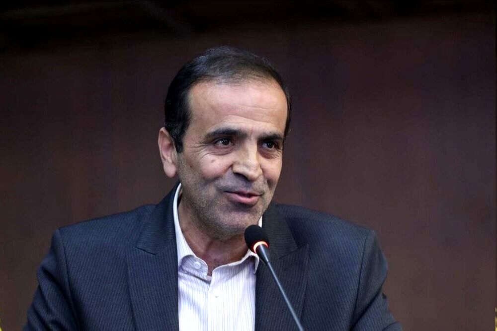 سرپرست فدراسیون روئینگ منصوب شد