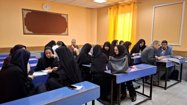 کارگاه طرح توانا و هم افزایی دانش سازمانی در تاحیه 6 مشهد