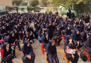 زنگ مهر در دبیرستان دخترانه مختار افشار نواخته شد 