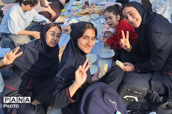 صبحانه‌ی سالم، آغاز روزی پرانرژی برای دانش‌آموزان دبیرستان دخترانه بعثت ۲ 