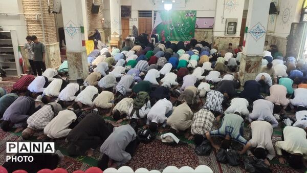 جشن تکلیف نوجوانان نوجهاد منطقه ۱۰
