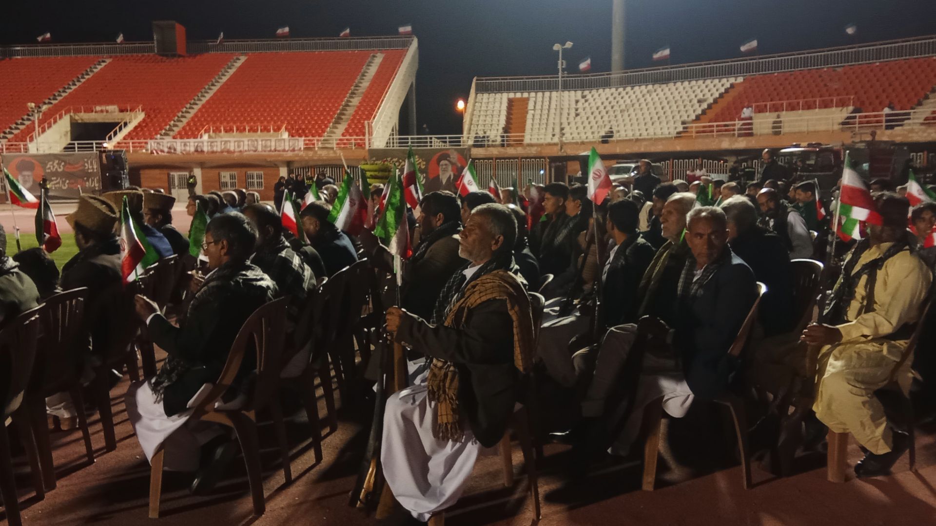 نوای همبستگی در ورزشگاه شهید باهنر کرمان