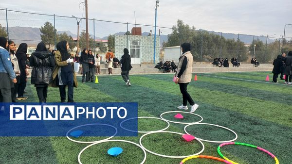 تجلیل ازبرگزیدگان مسابقات شهرستان خلیل آباد