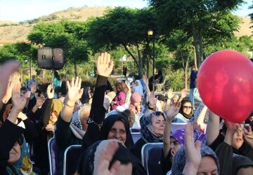 عشق به امیرالمؤمنین (ع) در خیابان‌های شهر کرج موج می زند