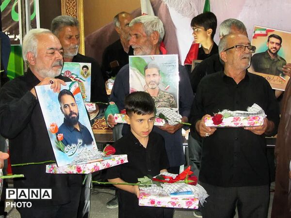 مراسم گرامیداشت آقای شهید ایران و یادبود شهدای شهرستان فلاورجان در اردوگاه شهید بهشتی اصفهان
