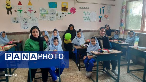 مراسم جشن شکوفه‌ها در شهرستان دهلران 