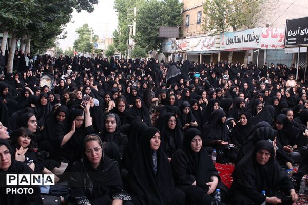  لبیک عاشورایی مردم نظرآباد در غروب دلتنگی کربلا