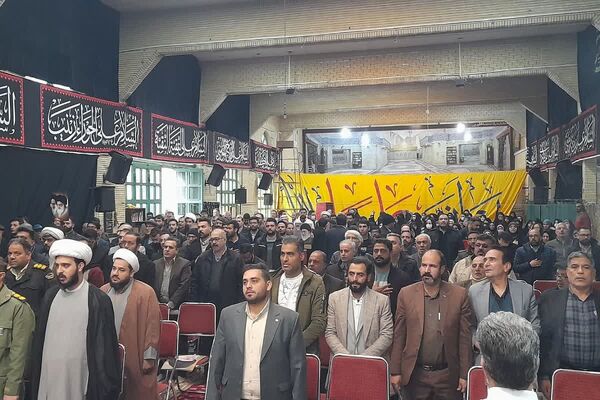 حماسه ۹ دی زنده است؛ ورامینی‌ها بار دیگر با ولایت، پیمان بستند