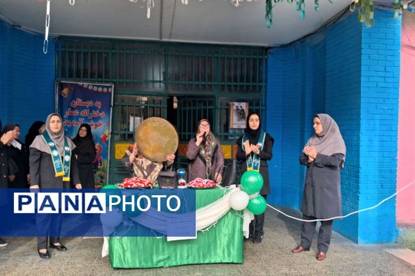 جشن ولادت امام زمان(عج) در دبستان عمار رباط‌کریم