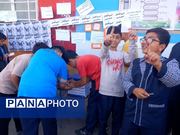 برگزاری انتخابات شورای دانش‌آموزی در کردکوی