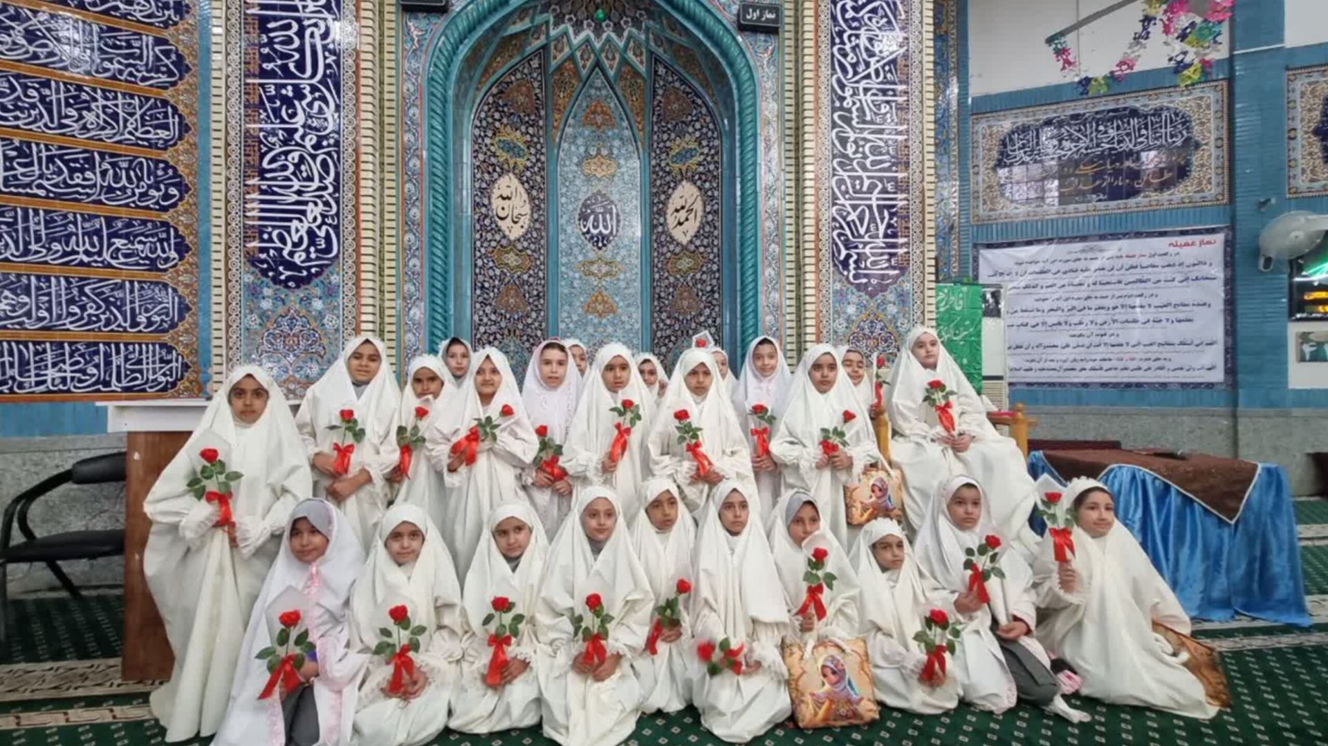 جشن «پروانه‌ها» و پرواز دختران نیایش در حرم رضوی