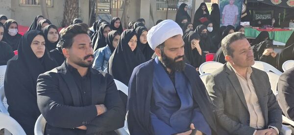 برگزاری یادواره «لاله‌های روشن» در دبیرستان مهدیه