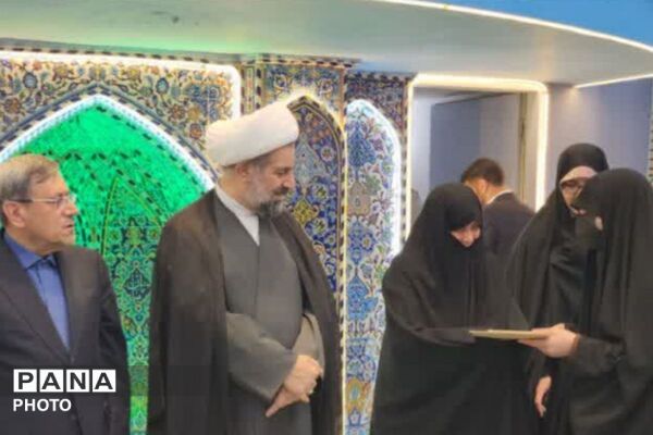 برگزاری نماز جمعه در شهرستان رباط‌کریم