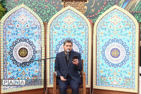 برپایی باشکوه نماز عید فطر در یزد