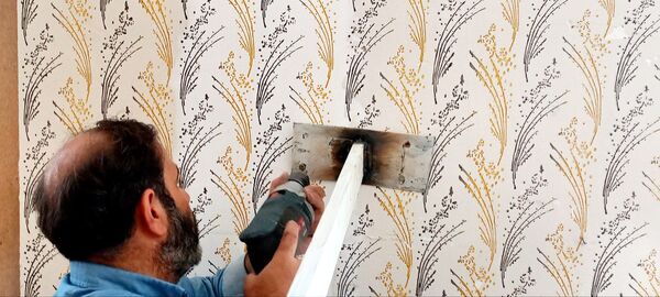 دبیرستان میثاق کاشمر بازسازی شد