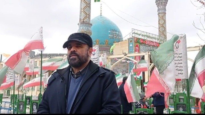 بصیرت، کلید تداوم راه شهداست