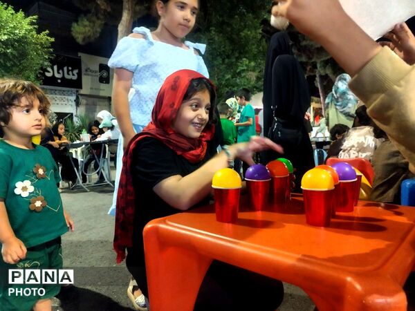 دوربین خبرنگاران پانا به سوی کودکان موکب فرهنگیان 