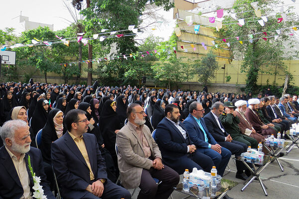 مراسم گلباران محل شهادت استاد شهید مرتضی مطهری 