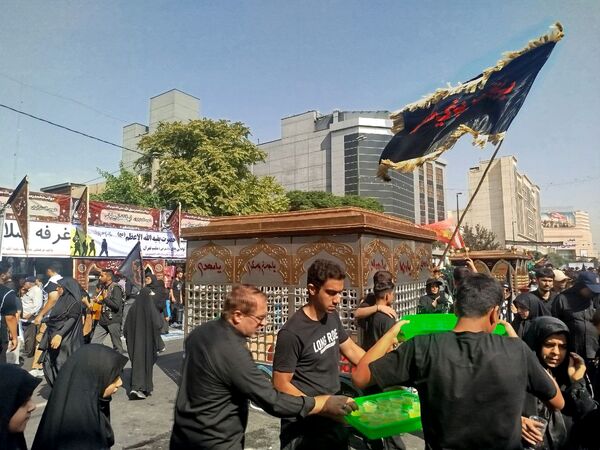 هر قدم یک عهد