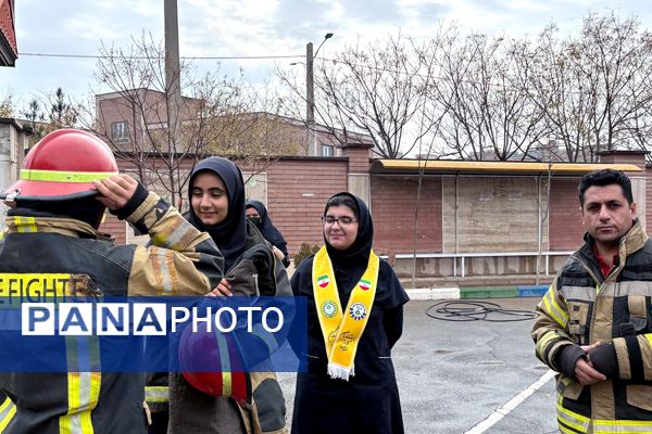 بیست و هفتمین مانور سراسری زلزله و ایمنی 